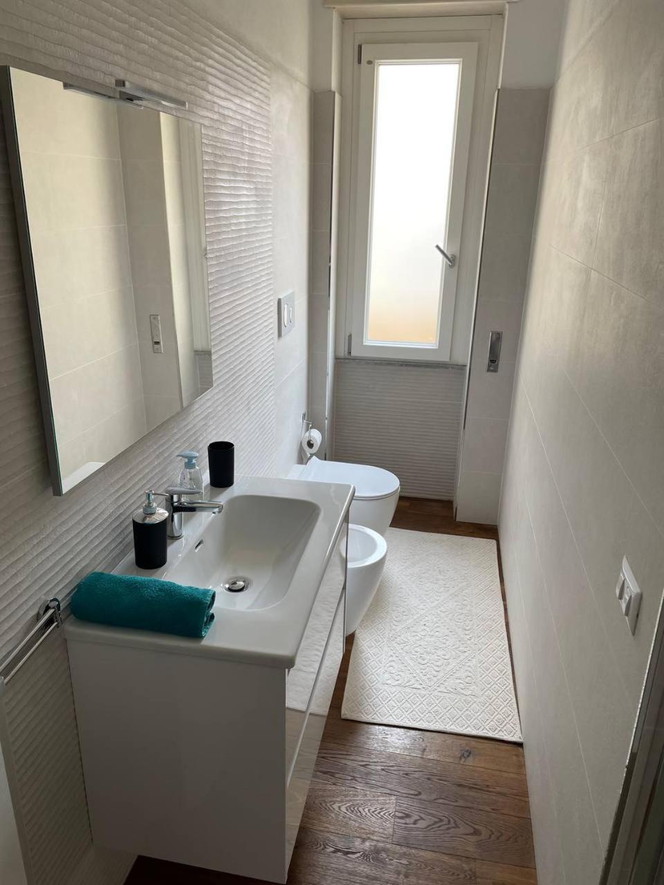 T-Rooms Cagliari Luaran gambar
