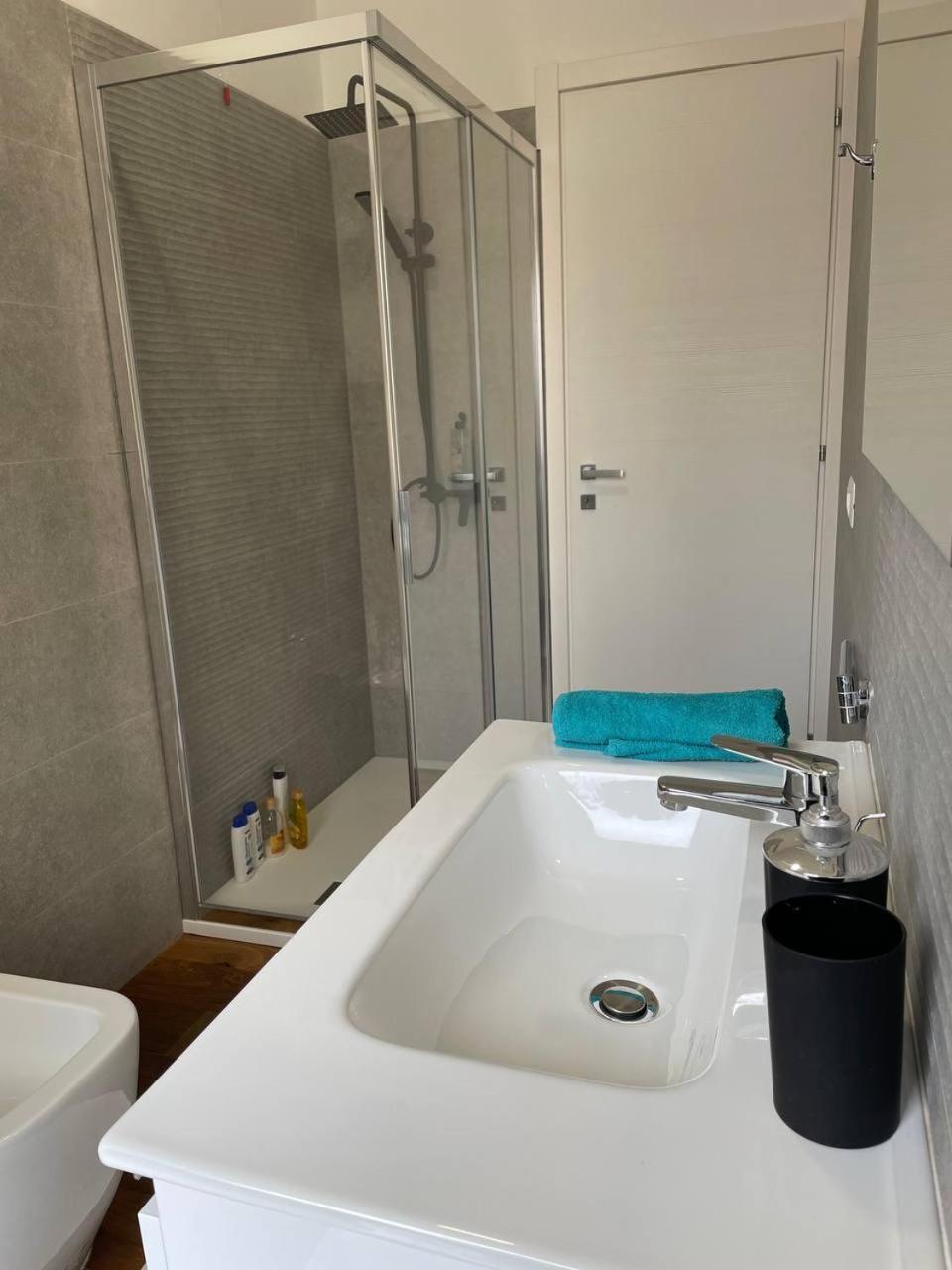 T-Rooms Cagliari Luaran gambar